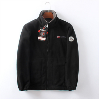 Windproof and Comfortable Men’s Fleece Jacket