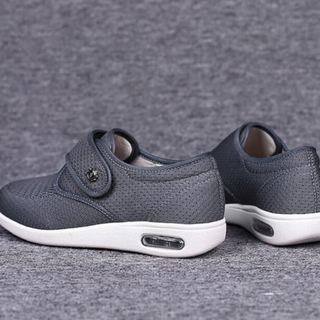 Wide Diabetic Shoes for women