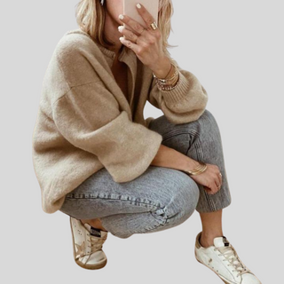 Knitted Button Cardigan – Stylish Layer for Everyday Looks