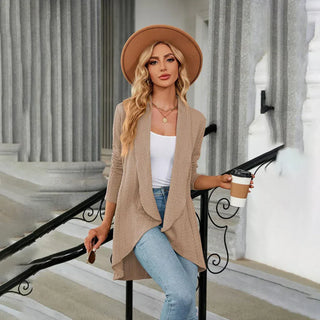 Aurora – Stylish Women's Cardigan for the Autumn Season