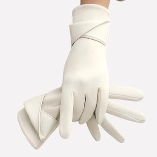 Women’s Winter Gloves with Adjustable Strap