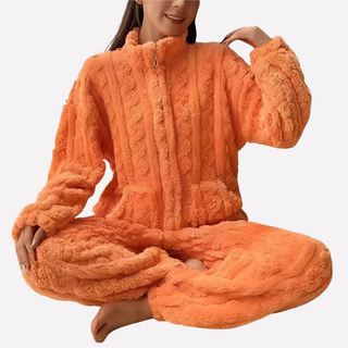 Women’s Fleece Pajama Set