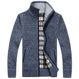 Knitted Men’s Sweater with Zipper for Warmth and Style