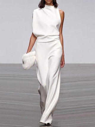 Sleeveless Jumpsuit with Open Back Effortless Elegance with a Contemporary Twist