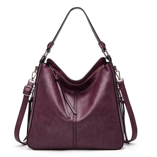 Classic Leather Shoulder Bag Sleek Gold Details