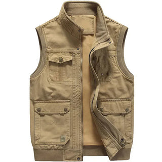 Functional Men's Vest with Multiple Pockets