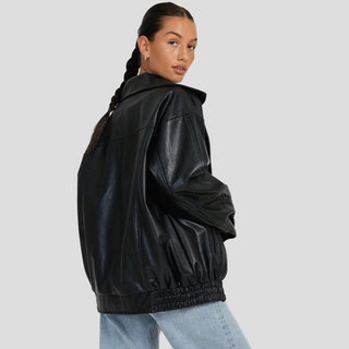 Women’s Loose Jacket – Relaxed Layering with Edge